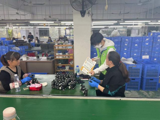 三鄉(xiāng)鎮(zhèn)開展“加強禁毒宣傳， 共創(chuàng)無毒企業(yè)”活動照片1.jpg