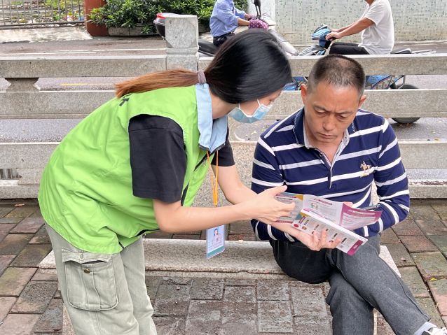三鄉(xiāng)鎮(zhèn)開(kāi)展“禁毒宣傳進(jìn)公園，人人參與共防毒”活動(dòng)圖片1.JPG